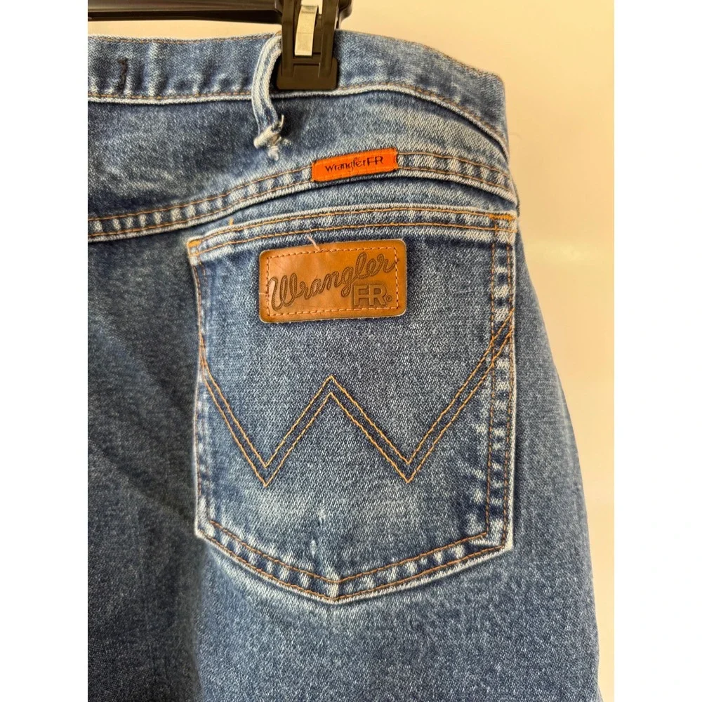 Wrangler FR Flame Resistant 13 Original Fit Jeans Mens 46x32 Denim 10FR13MWZ